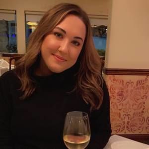 Meet your Posher, Brooke